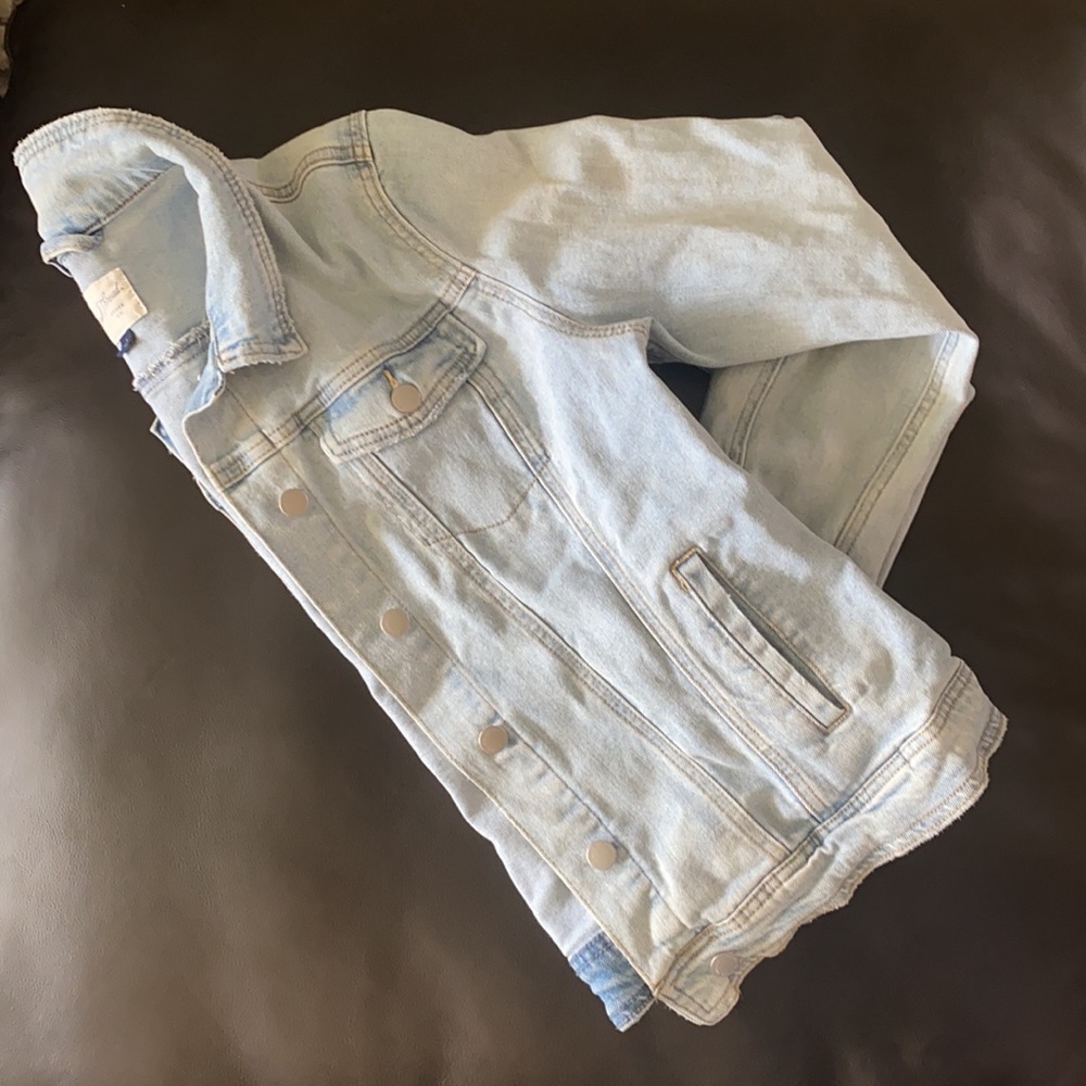 Universal Thread Jean Jacket - image 6